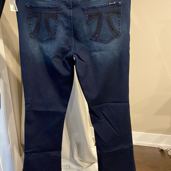 Ladies size 14 Seven Dark blue “Rocker slim cut jeans, new with tags - Picture 4 of 4